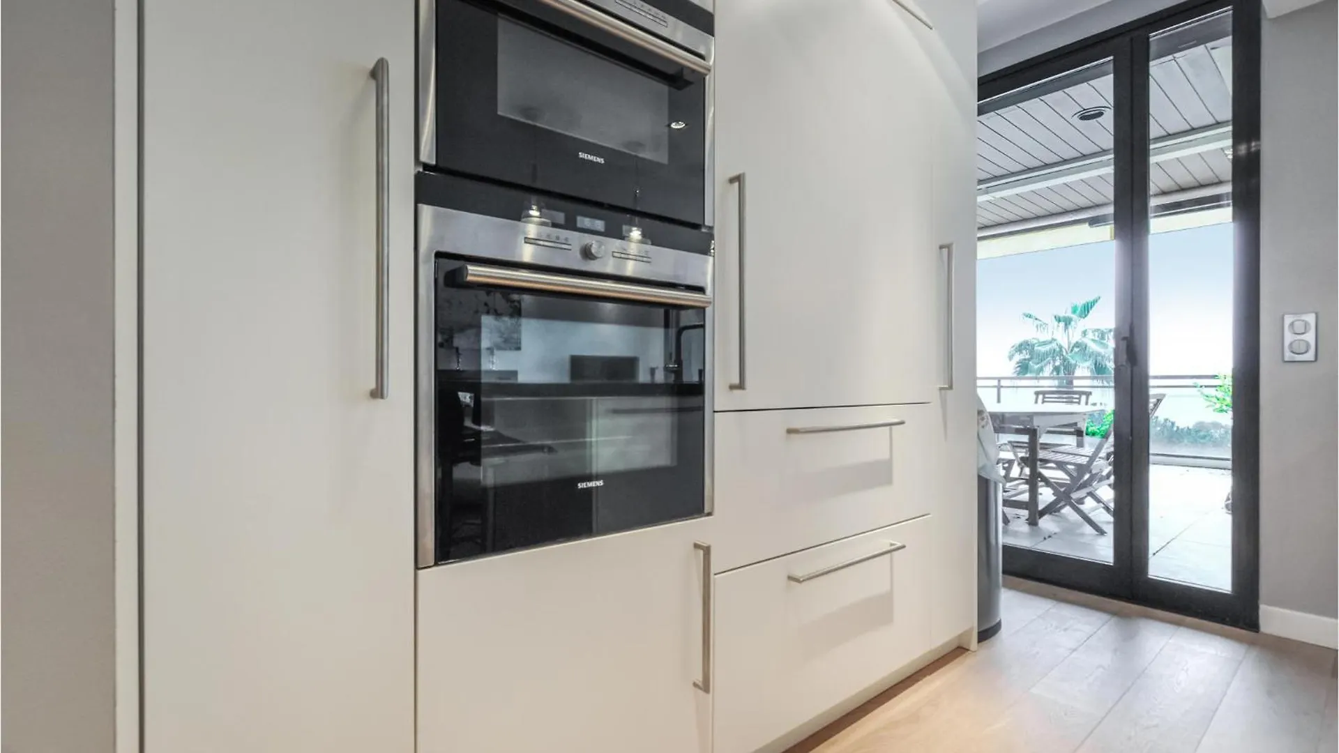 Amazing Apartment In Vallauris With Kitchen